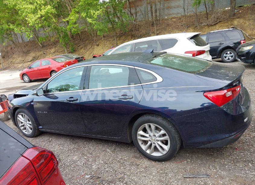 Photo 14 of 2017 Chevrolet Malibu 1LT (VIN 1G1ZE5ST8HF131790)