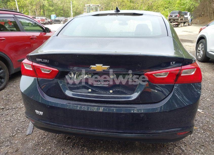Photo 16 of 2017 Chevrolet Malibu 1LT (VIN 1G1ZE5ST8HF131790)