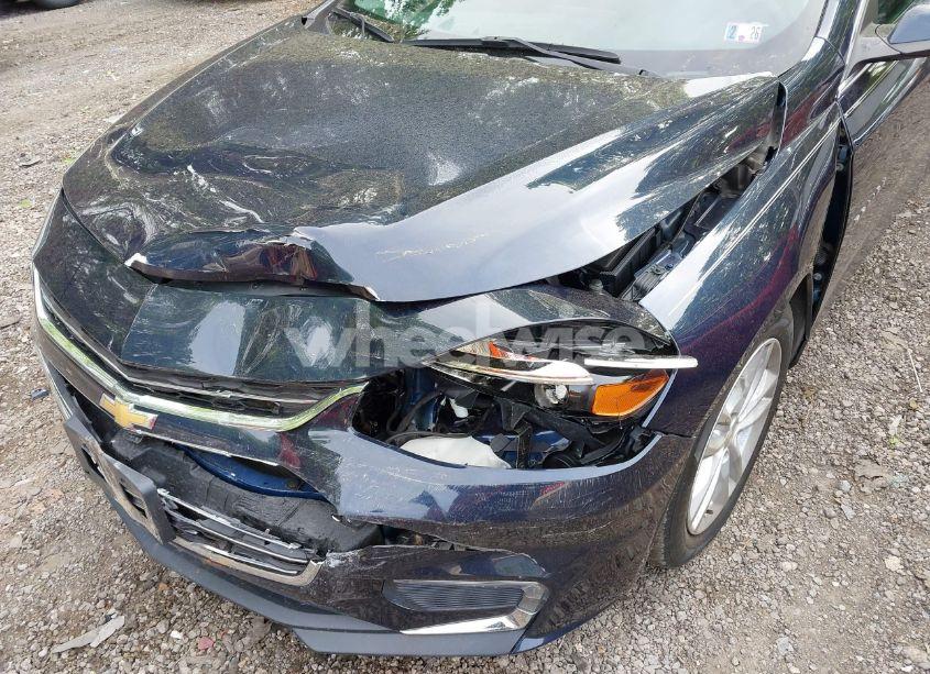 Photo 6 of 2017 Chevrolet Malibu 1LT (VIN 1G1ZE5ST8HF131790)