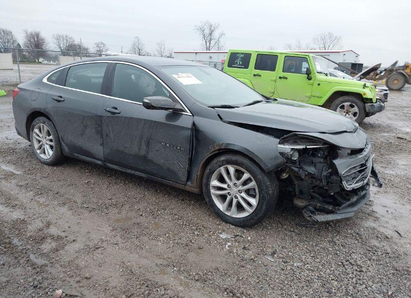 2017 Chevrolet Malibu 1LT (VIN 1G1ZE5ST8HF184747) main photo