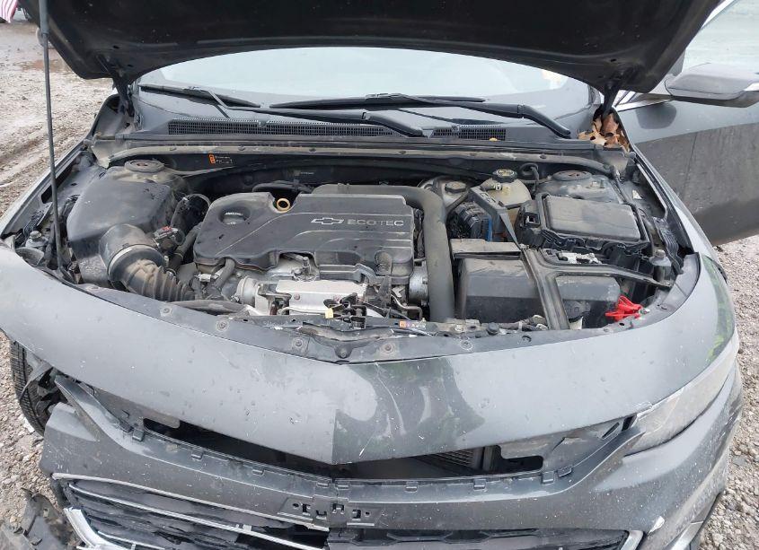 Photo 10 of 2017 Chevrolet Malibu 1LT (VIN 1G1ZE5ST8HF184747)