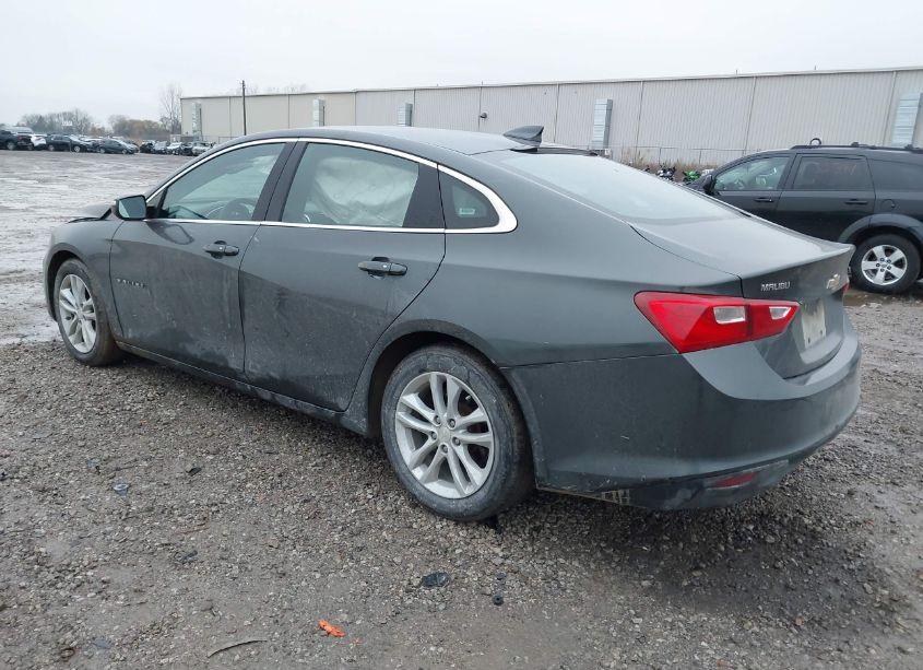 Photo 3 of 2017 Chevrolet Malibu 1LT (VIN 1G1ZE5ST8HF184747)