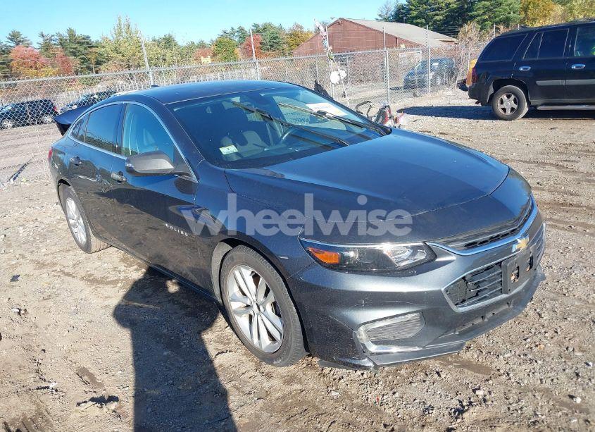 2017 Chevrolet Malibu 1LT (VIN 1G1ZE5ST8HF193366) main photo