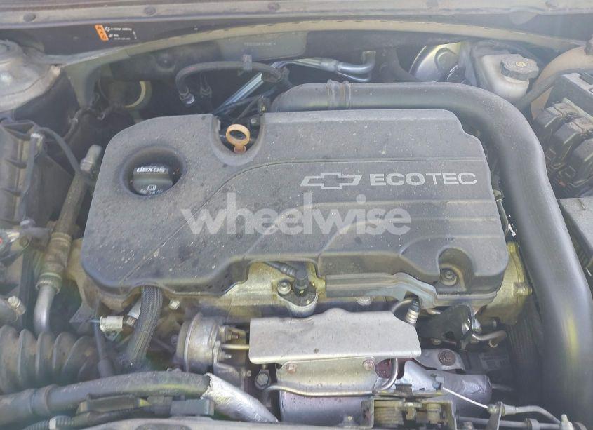 Photo 10 of 2017 Chevrolet Malibu 1LT (VIN 1G1ZE5ST8HF197210)