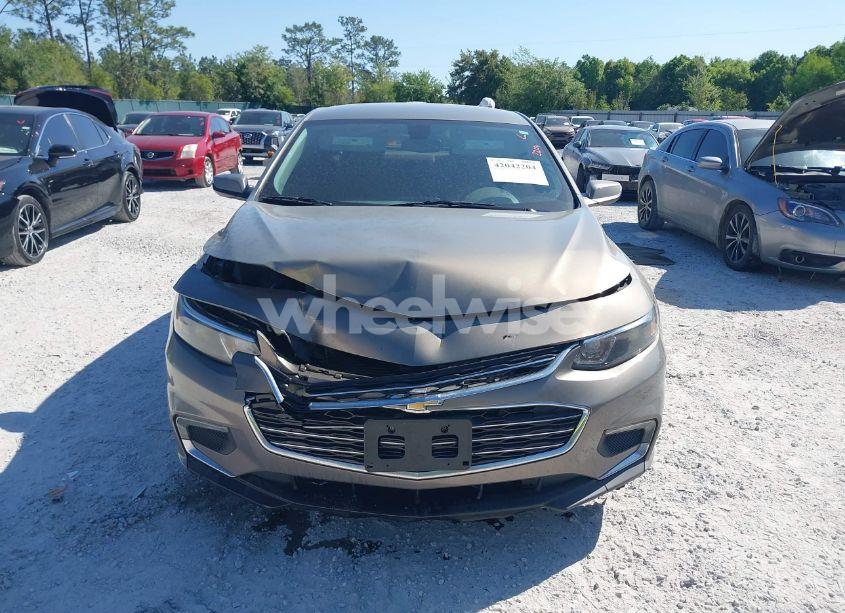 Photo 12 of 2017 Chevrolet Malibu 1LT (VIN 1G1ZE5ST8HF197210)