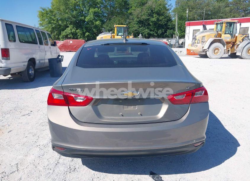 Photo 16 of 2017 Chevrolet Malibu 1LT (VIN 1G1ZE5ST8HF197210)