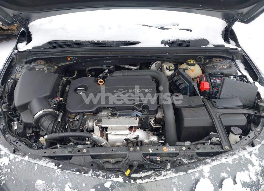 Photo 10 of 2017 Chevrolet Malibu 1LT (VIN 1G1ZE5ST8HF208254)