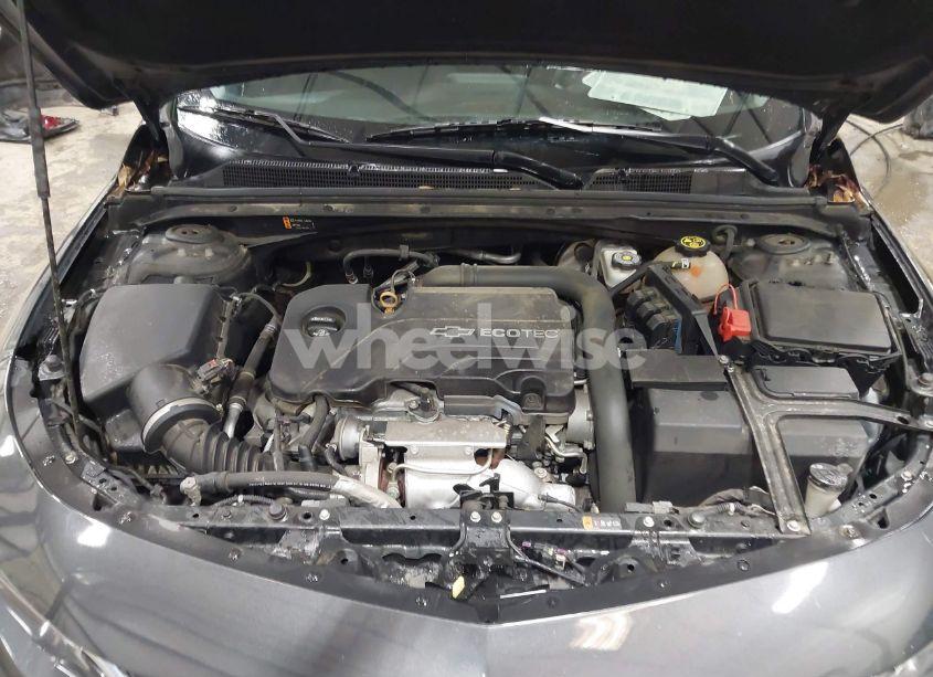 Photo 10 of 2017 Chevrolet Malibu 1LT (VIN 1G1ZE5ST8HF209517)