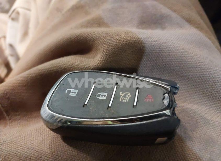 Photo 11 of 2017 Chevrolet Malibu 1LT (VIN 1G1ZE5ST8HF210019)