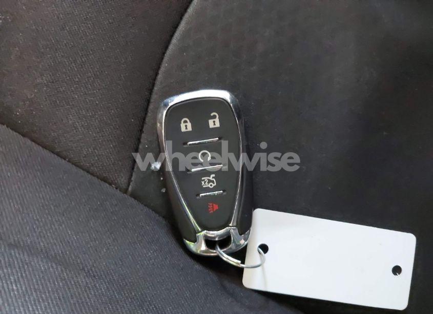 Photo 11 of 2017 Chevrolet Malibu 1LT (VIN 1G1ZE5ST8HF211736)