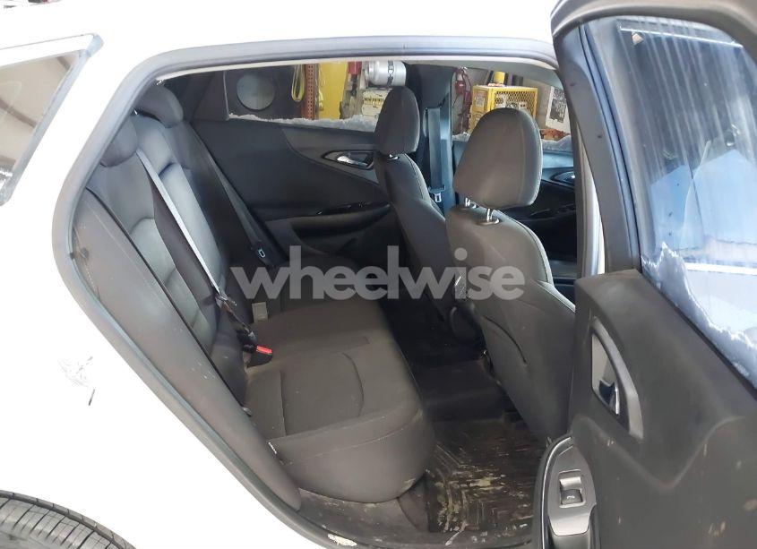 Photo 8 of 2017 Chevrolet Malibu 1LT (VIN 1G1ZE5ST8HF211736)