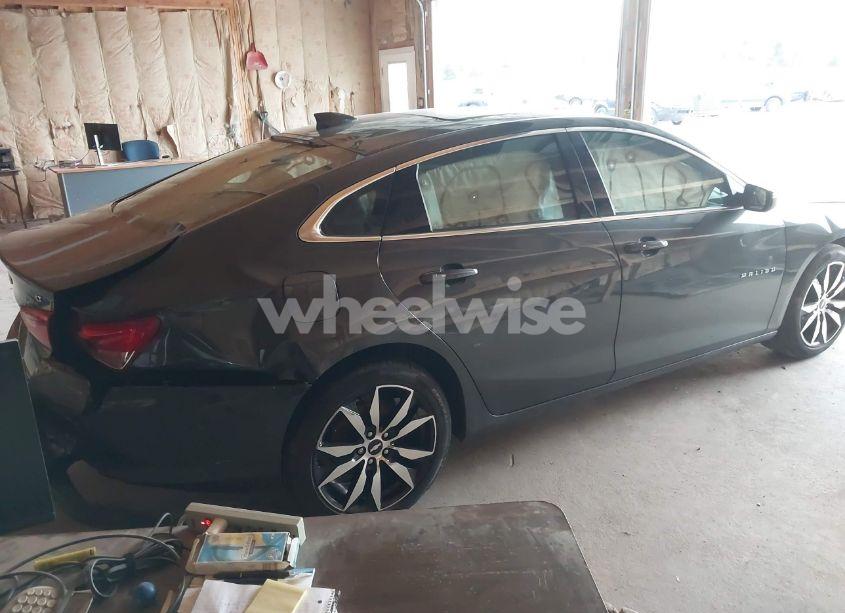 Photo 13 of 2017 Chevrolet Malibu 1LT (VIN 1G1ZE5ST8HF221313)