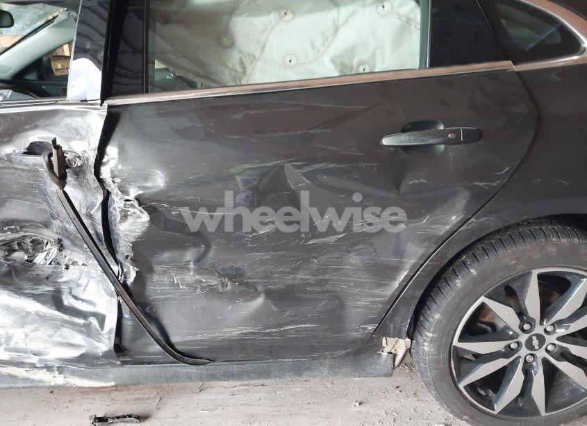 Photo 18 of 2017 Chevrolet Malibu 1LT (VIN 1G1ZE5ST8HF221313)