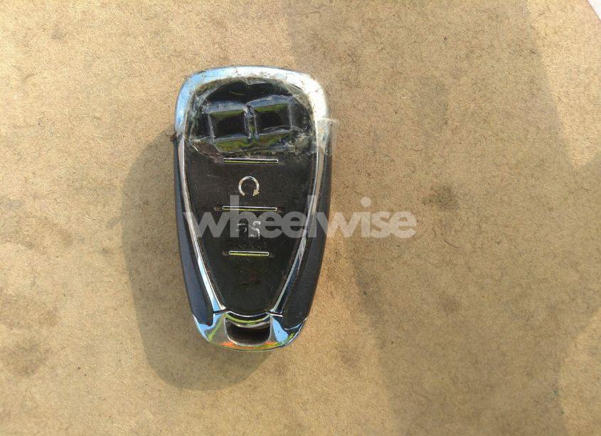 Photo 11 of 2017 Chevrolet Malibu 1LT (VIN 1G1ZE5ST8HF222400)