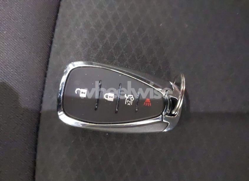 Photo 11 of 2017 Chevrolet Malibu 1LT (VIN 1G1ZE5ST8HF225684)