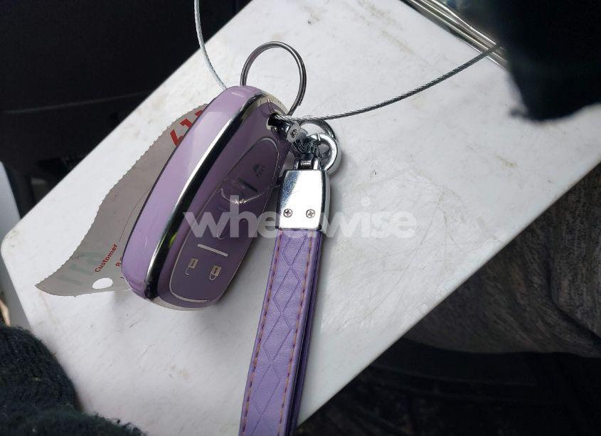 Photo 11 of 2017 Chevrolet Malibu 1LT (VIN 1G1ZE5ST8HF227872)