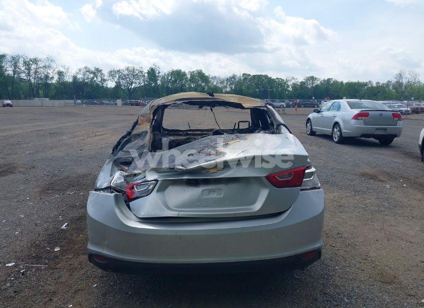 Photo 16 of 2017 Chevrolet Malibu 1LT (VIN 1G1ZE5ST8HF231758)