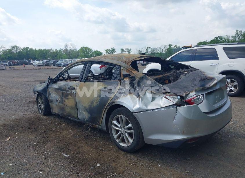 Photo 3 of 2017 Chevrolet Malibu 1LT (VIN 1G1ZE5ST8HF231758)