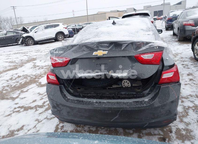 Photo 17 of 2017 Chevrolet Malibu 1LT (VIN 1G1ZE5ST8HF242792)