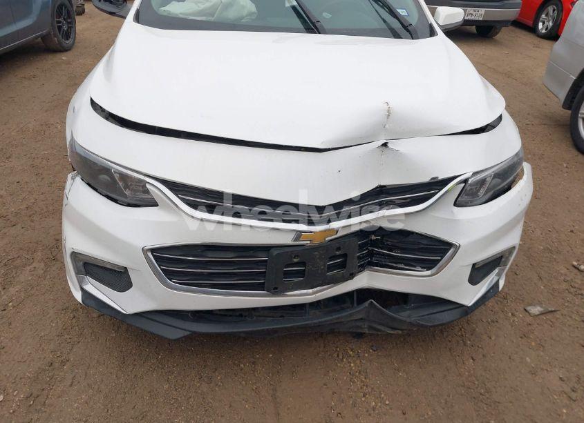 Photo 6 of 2017 Chevrolet Malibu 1LT (VIN 1G1ZE5ST8HF249824)