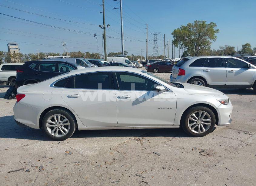 Photo 14 of 2017 Chevrolet Malibu 1LT (VIN 1G1ZE5ST8HF250259)