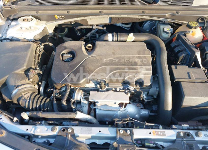 Photo 10 of 2017 Chevrolet Malibu 1LT (VIN 1G1ZE5ST8HF257440)