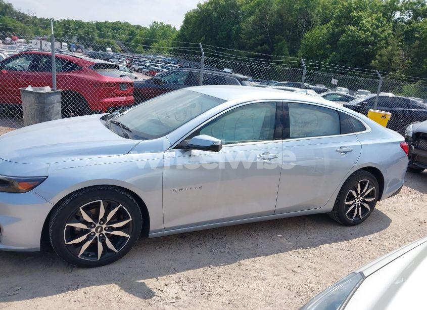 Photo 14 of 2017 Chevrolet Malibu 1LT (VIN 1G1ZE5ST8HF269927)