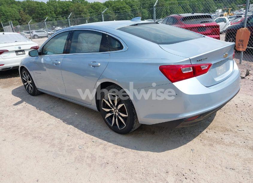 Photo 3 of 2017 Chevrolet Malibu 1LT (VIN 1G1ZE5ST8HF269927)