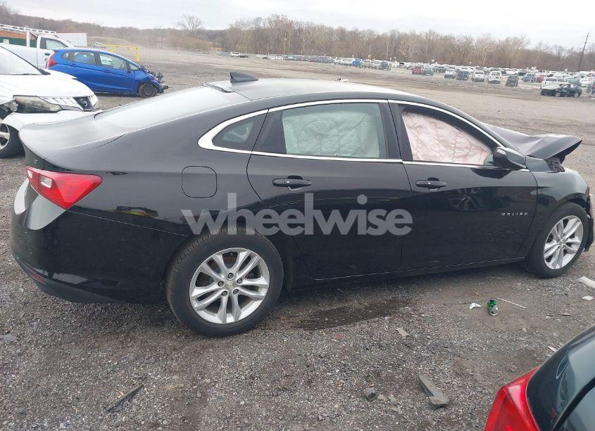 Photo 13 of 2016 Chevrolet Malibu 1LT (VIN 1G1ZE5ST9GF186098)