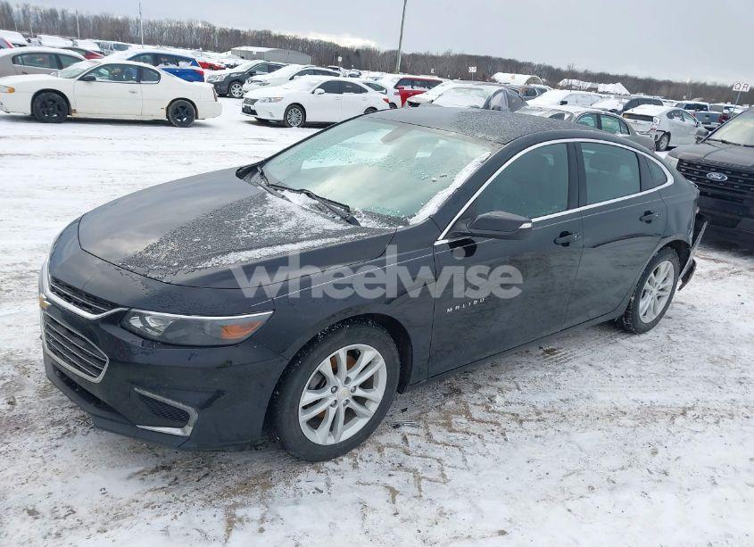 Photo 2 of 2016 Chevrolet Malibu 1LT (VIN 1G1ZE5ST9GF191740)