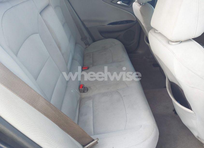 Photo 8 of 2016 Chevrolet Malibu 1LT (VIN 1G1ZE5ST9GF198199)