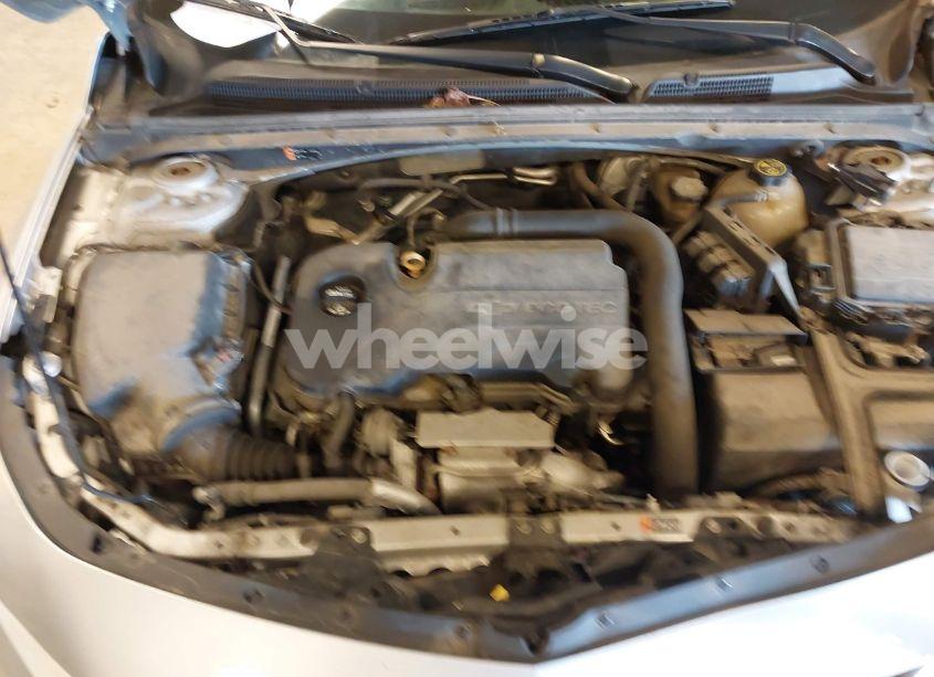 Photo 10 of 2016 Chevrolet Malibu 1LT (VIN 1G1ZE5ST9GF199630)