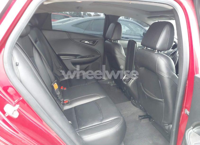 Photo 8 of 2016 Chevrolet Malibu 1LT (VIN 1G1ZE5ST9GF208794)