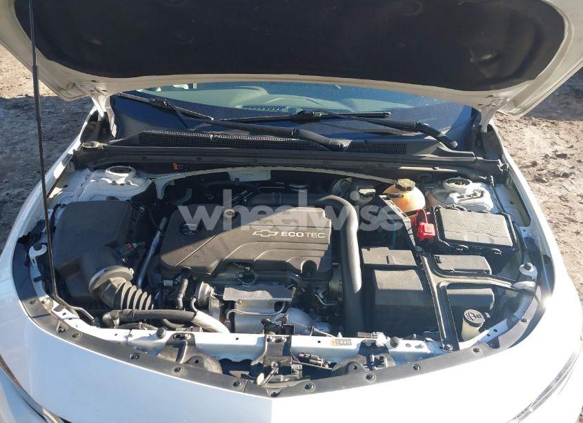 Photo 10 of 2016 Chevrolet Malibu 1LT (VIN 1G1ZE5ST9GF220668)