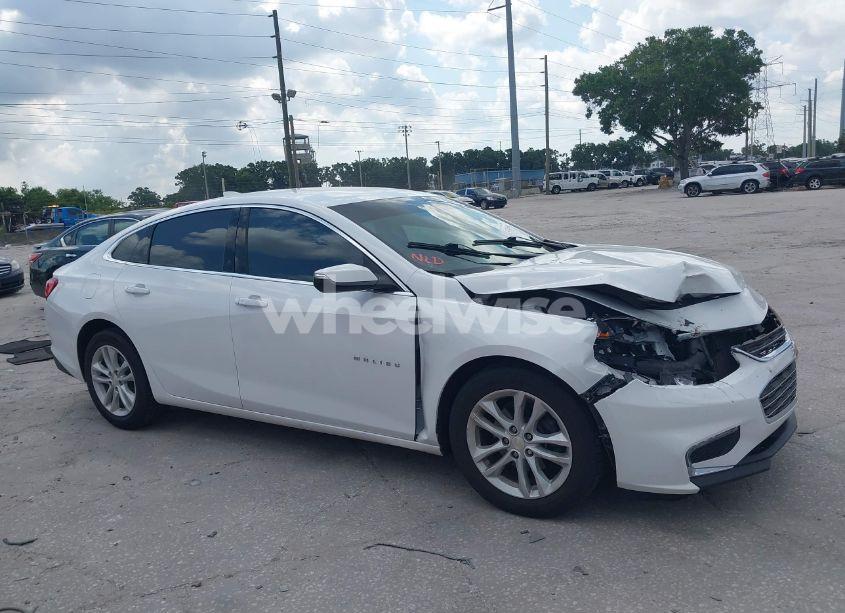 Photo 13 of 2016 Chevrolet Malibu 1LT (VIN 1G1ZE5ST9GF232416)