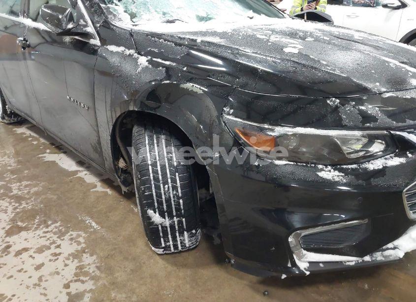 Photo 6 of 2016 Chevrolet Malibu 1LT (VIN 1G1ZE5ST9GF256618)