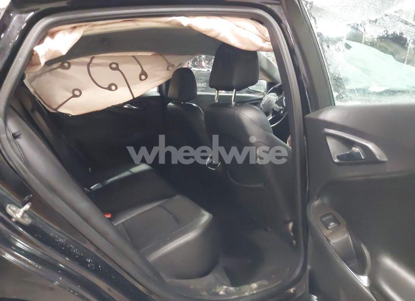 Photo 8 of 2016 Chevrolet Malibu 1LT (VIN 1G1ZE5ST9GF256618)