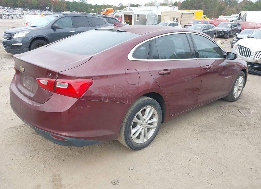 Photo 4 of 2016 Chevrolet Malibu 1LT (VIN 1G1ZE5ST9GF281986)