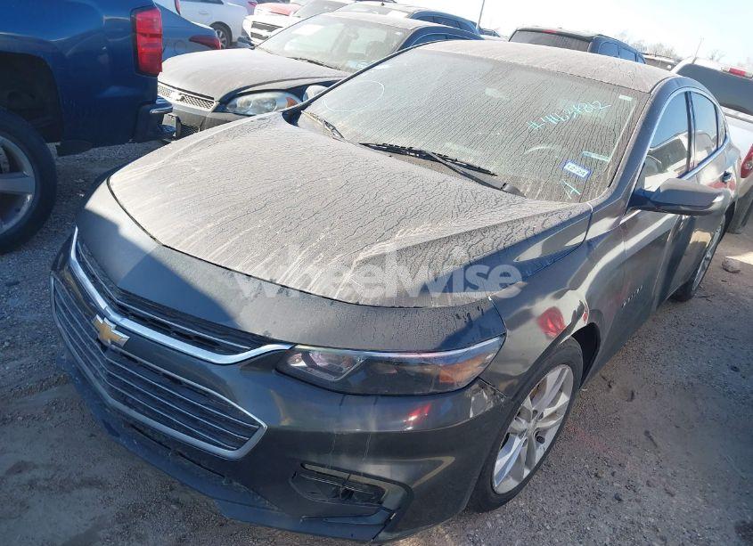 Photo 2 of 2016 Chevrolet Malibu 1LT (VIN 1G1ZE5ST9GF307261)