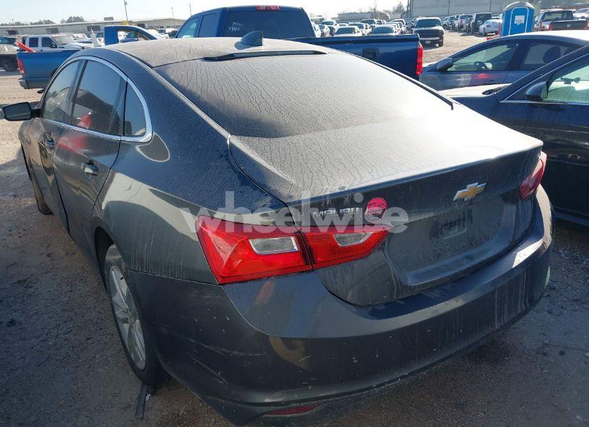 Photo 3 of 2016 Chevrolet Malibu 1LT (VIN 1G1ZE5ST9GF307261)