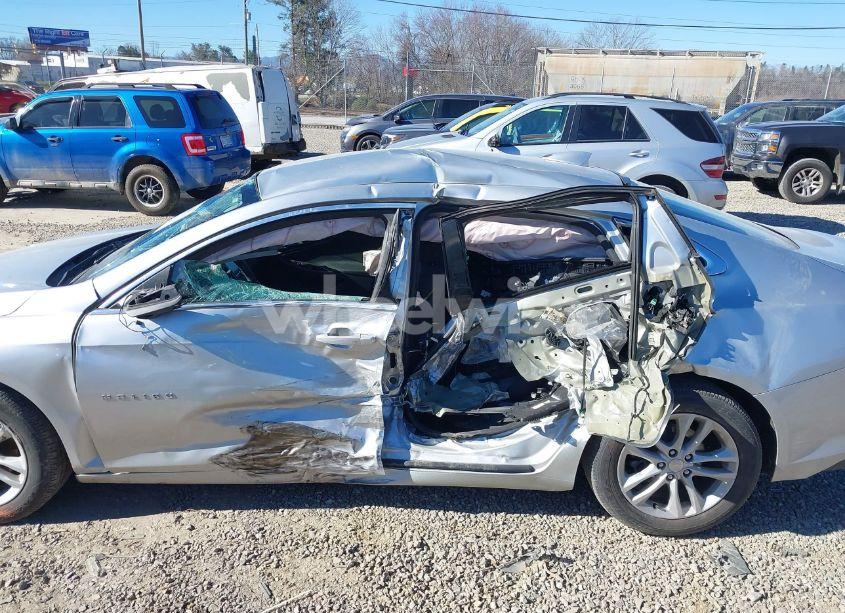 Photo 6 of 2016 Chevrolet Malibu 1LT (VIN 1G1ZE5ST9GF311035)