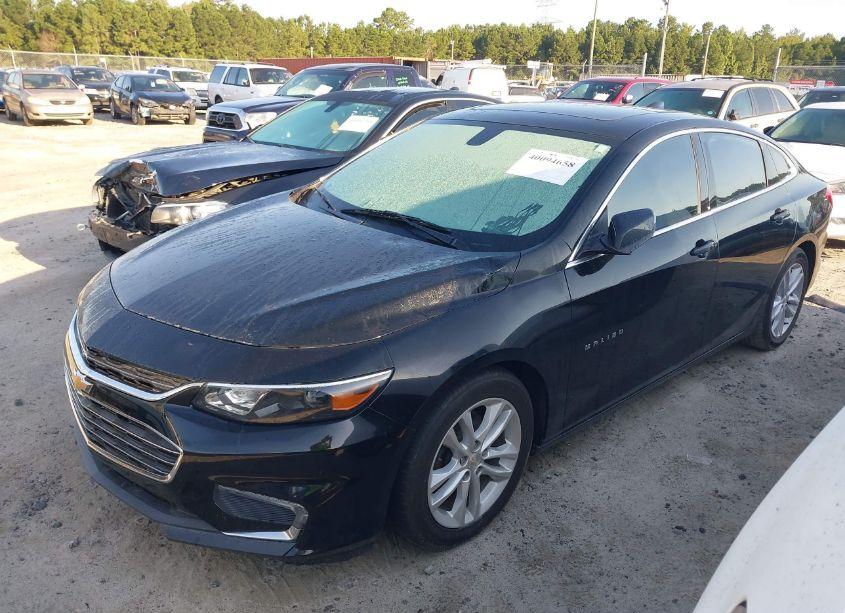 Photo 2 of 2016 Chevrolet Malibu 1LT (VIN 1G1ZE5ST9GF333729)