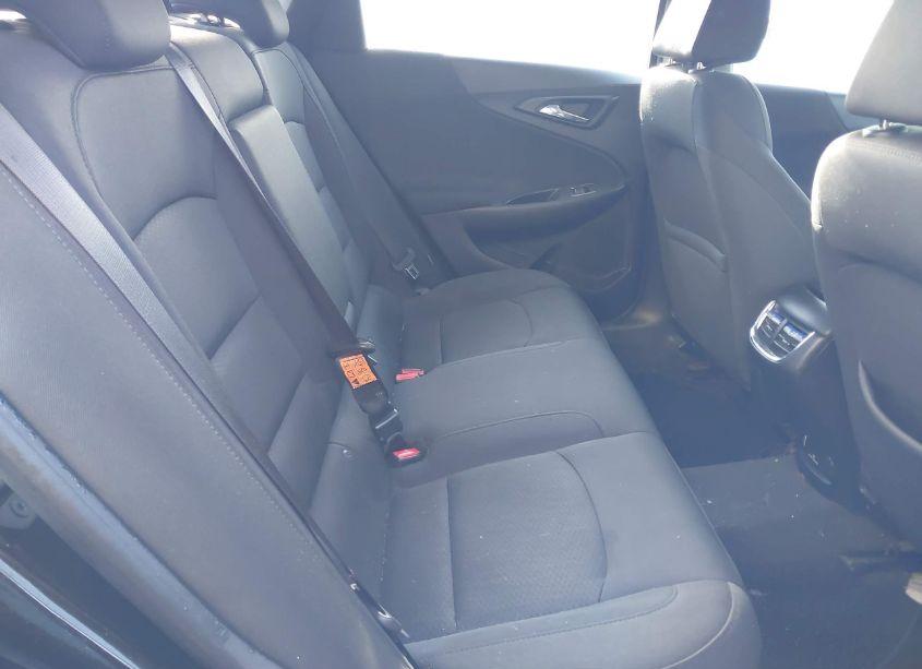 Photo 8 of 2016 Chevrolet Malibu 1LT (VIN 1G1ZE5ST9GF333729)