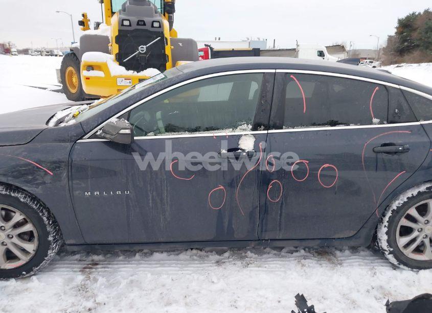 Photo 15 of 2016 Chevrolet Malibu 1LT (VIN 1G1ZE5ST9GF336114)