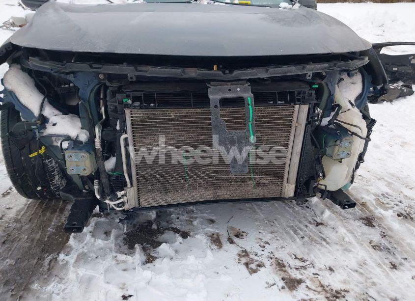 Photo 6 of 2016 Chevrolet Malibu 1LT (VIN 1G1ZE5ST9GF336114)