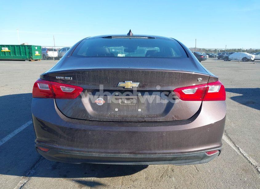 Photo 16 of 2016 Chevrolet Malibu 1LT (VIN 1G1ZE5ST9GF341779)