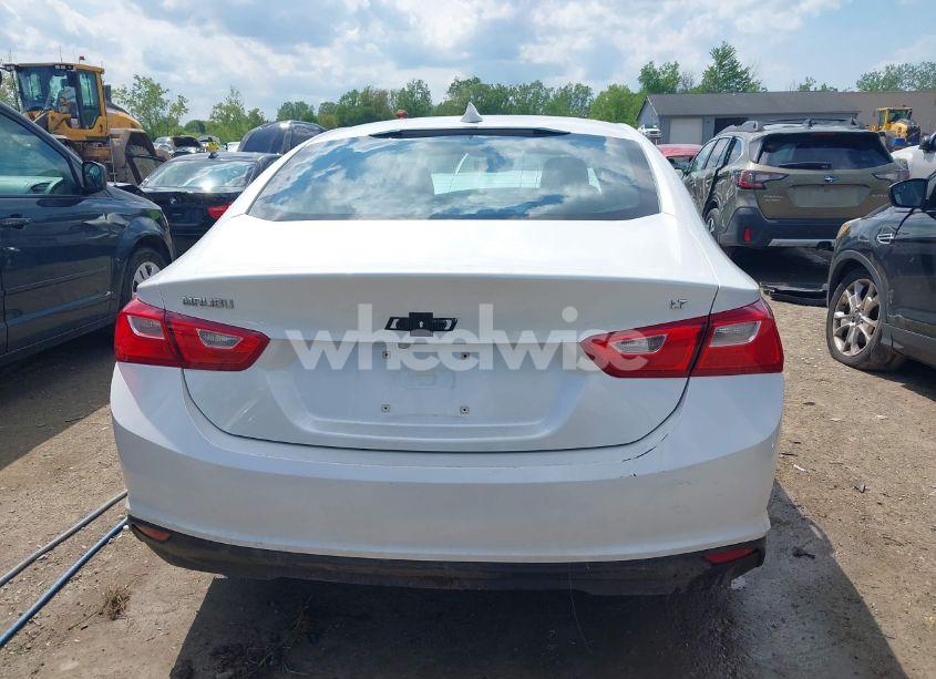Photo 17 of 2017 Chevrolet Malibu 1LT (VIN 1G1ZE5ST9HF106722)