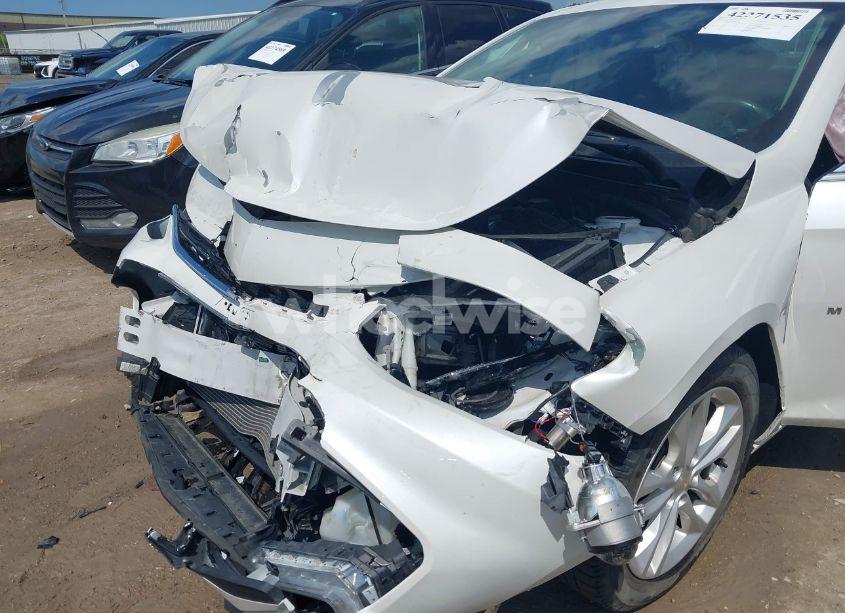 Photo 6 of 2017 Chevrolet Malibu 1LT (VIN 1G1ZE5ST9HF106722)