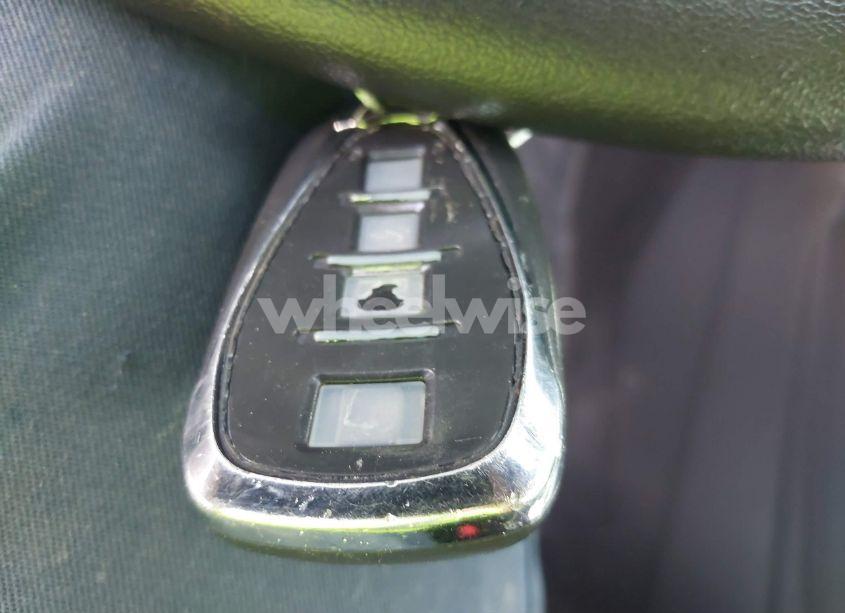 Photo 11 of 2017 Chevrolet Malibu 1LT (VIN 1G1ZE5ST9HF118742)