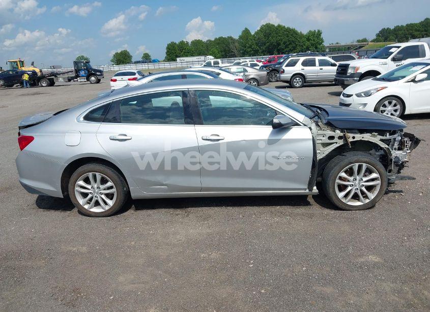 Photo 14 of 2017 Chevrolet Malibu 1LT (VIN 1G1ZE5ST9HF139123)
